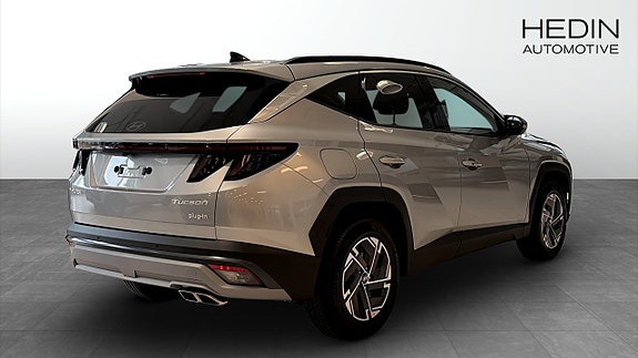 Hyundai Tucson 2 of 11