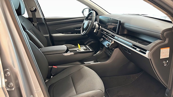 Hyundai Tucson 3 of 11