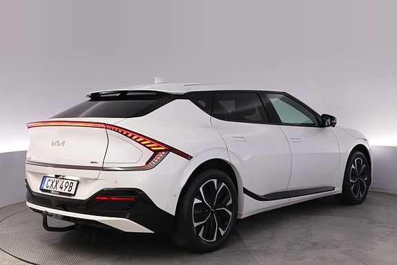 Kia EV6 5 of 27