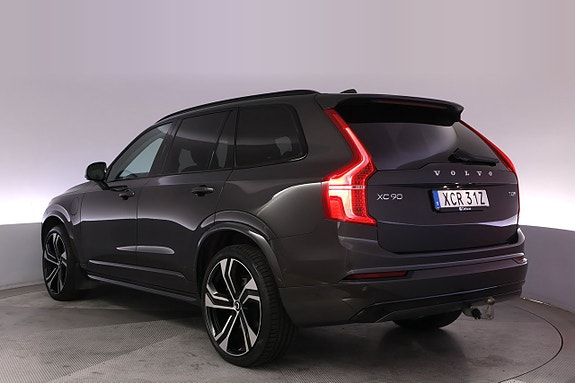 Volvo XC90 4 of 27