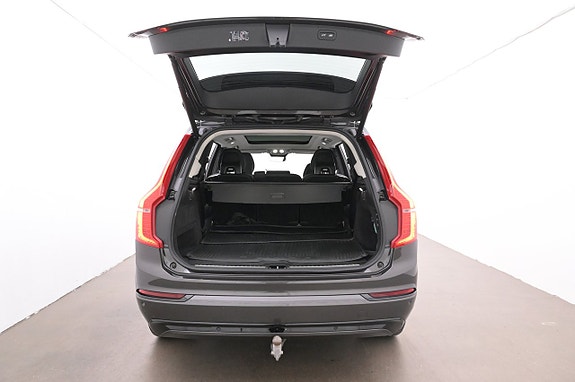 Volvo XC90 22 of 27
