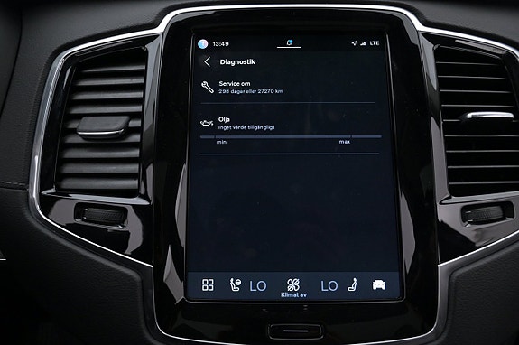 Volvo XC90 13 of 27