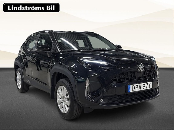 Toyota Yaris Cross 3 of 21