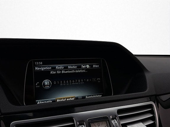 Mercedes-Benz E220 20 of 25