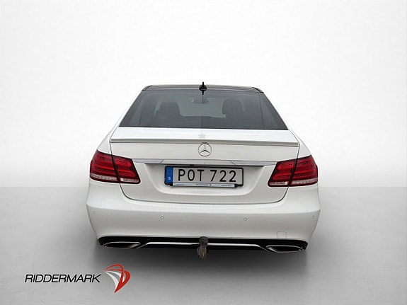 Mercedes-Benz E220 6 of 25