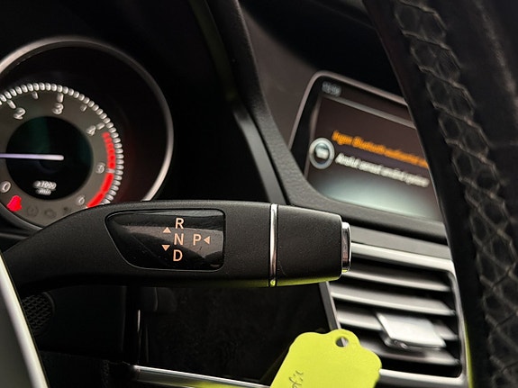 Mercedes-Benz E220 25 of 25