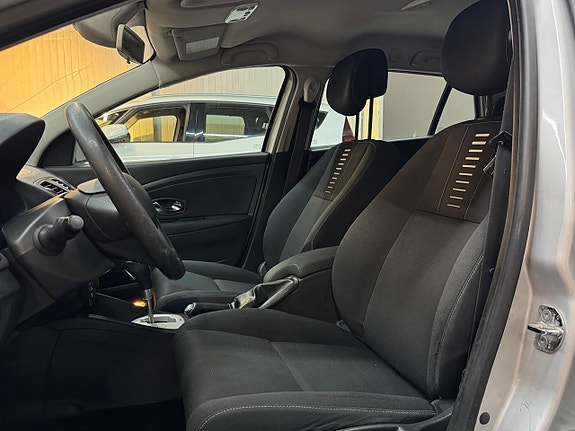 Renault Megane 14 of 15