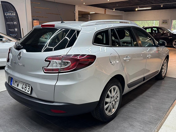 Renault Megane 5 of 15