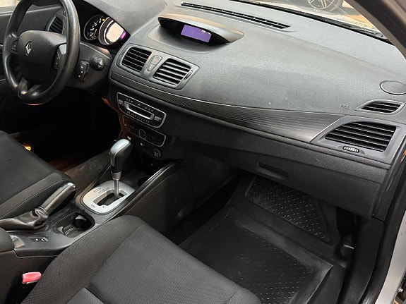 Renault Megane 8 of 15