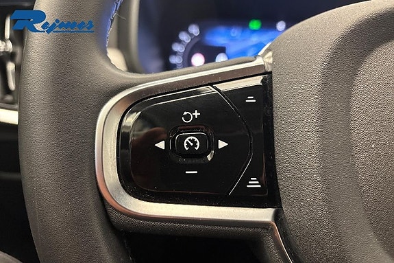 Volvo V90 15 of 22