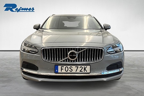 Volvo V90 4 of 22