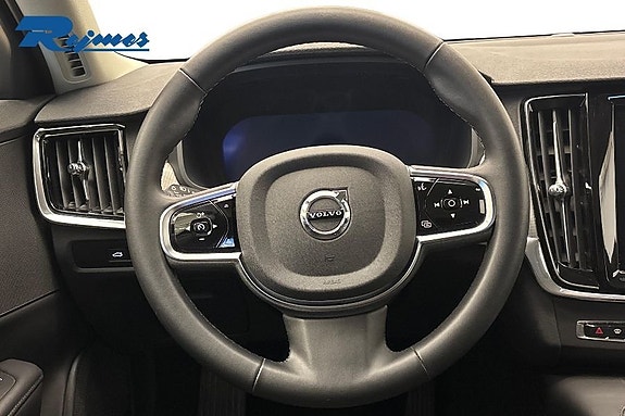 Volvo V90 10 of 22