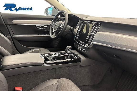 Volvo V90 6 of 22