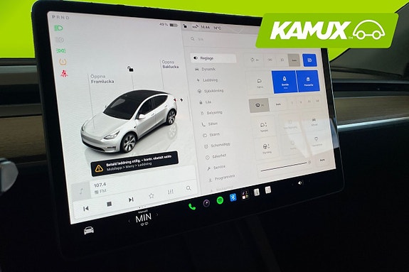 Tesla Model Y 17 of 18