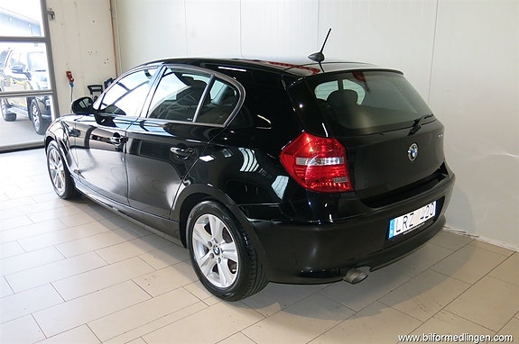 BMW 118d 6 of 15