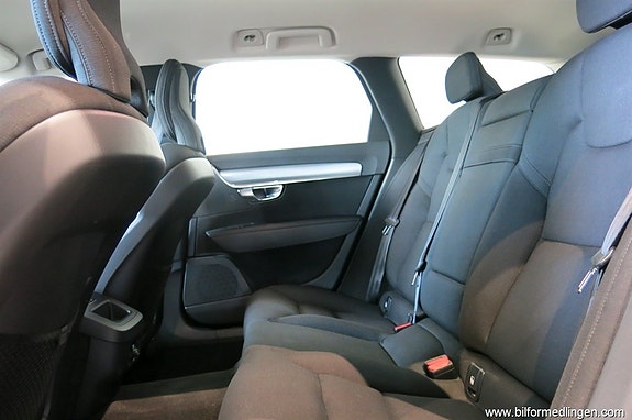 Volvo V90 9 of 19