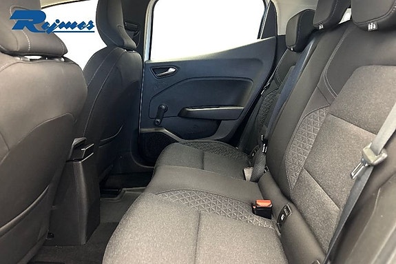 Renault Clio 6 of 18
