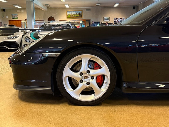 Porsche 911 12 of 30