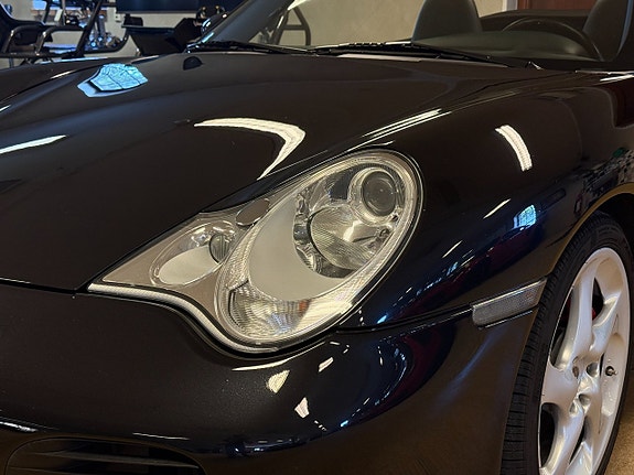 Porsche 911 11 of 30