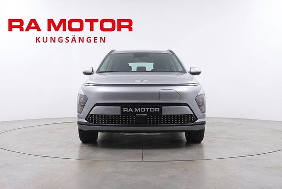 Hyundai Kona 2 of 19
