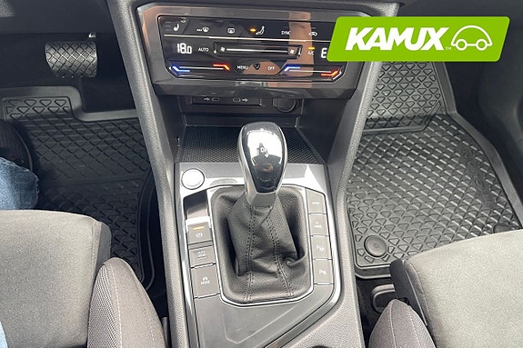 Volkswagen Tiguan 12 of 26