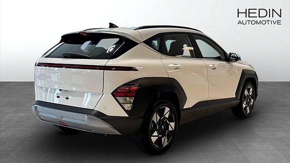 Hyundai Kona 2 of 12