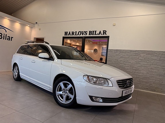 Volvo V70 8 of 27