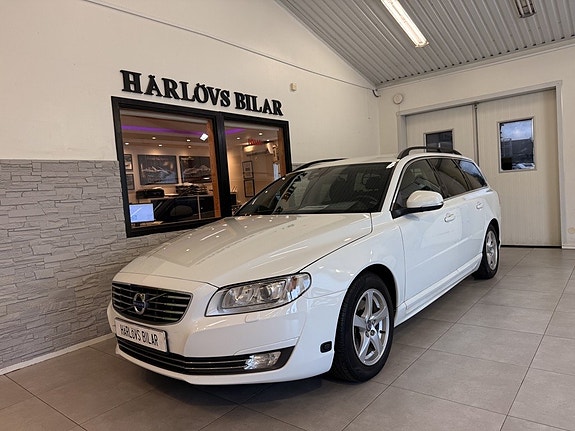 Volvo V70 9 of 27