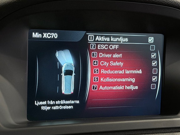 Volvo XC70 24 of 28