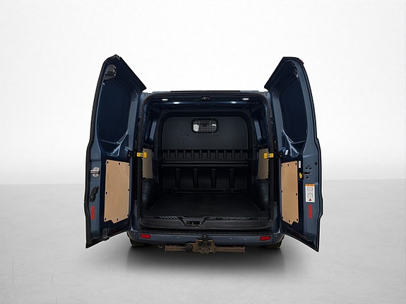 Ford Transit Custom 13 of 30