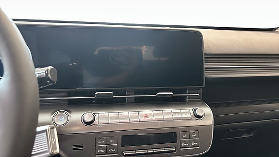 Hyundai Kona 12 of 12