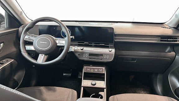 Hyundai Kona 4 of 12