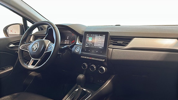 Renault Captur 15 of 24