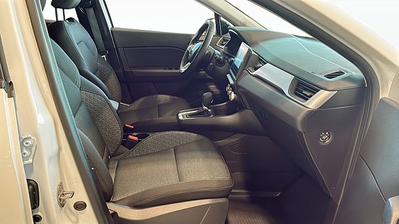 Renault Captur 12 of 24