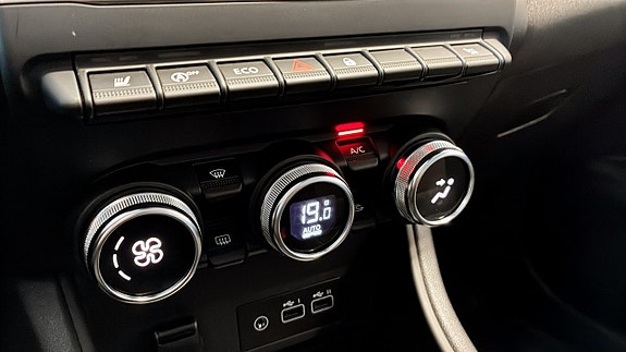 Renault Captur 20 of 24