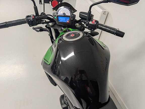 Kawasaki ER-6N ABS 10 of 10