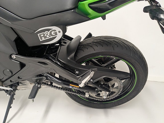 Kawasaki ER-6N ABS 7 of 10