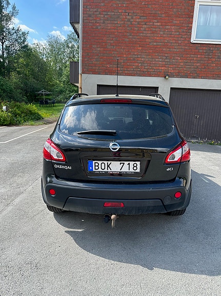Nissan Qashqai 2 of 5
