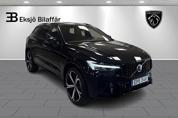Volvo XC60 3 of 26
