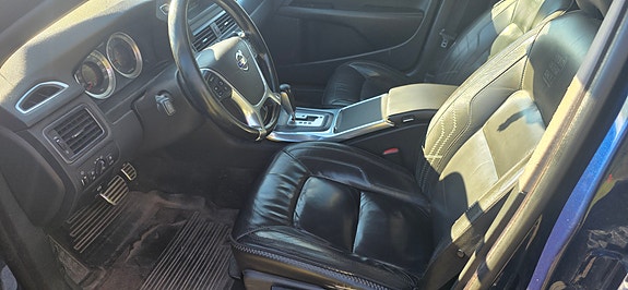 Volvo XC70 4 of 10