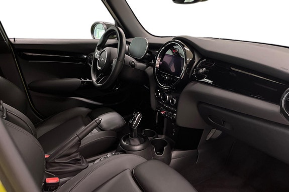 MINI Cooper S 6 of 17