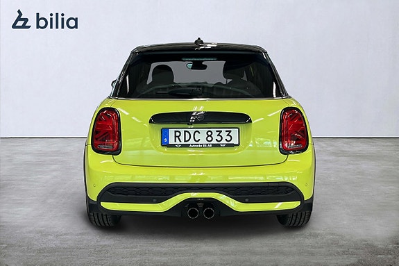 MINI Cooper S 4 of 17