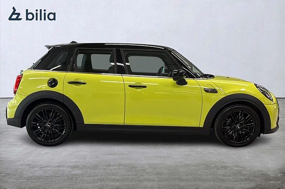 MINI Cooper S 15 of 17