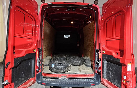 Ford Transit 14 of 14
