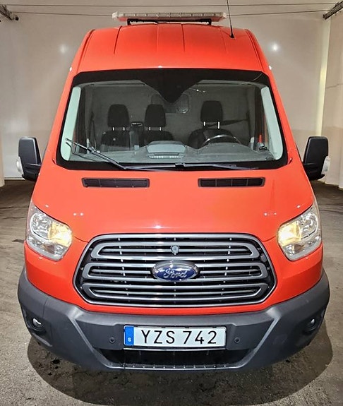 Ford Transit 7 of 14