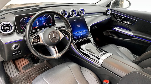 Mercedes-Benz CLE200 7 of 12