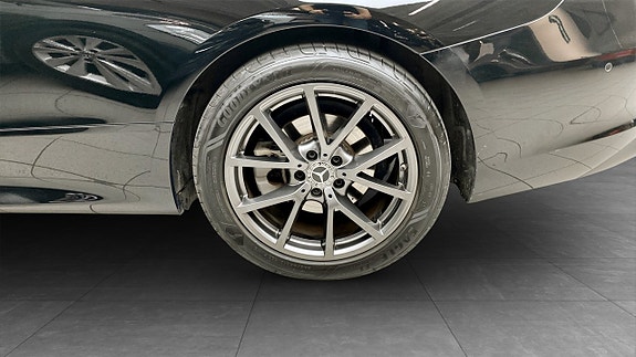 Mercedes-Benz CLE200 6 of 12
