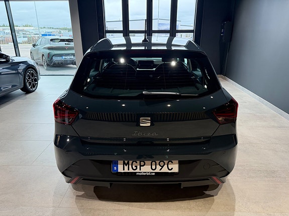Seat Ibiza 4 of 14