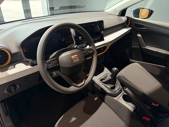 Seat Ibiza 7 of 14