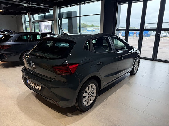 Seat Ibiza 5 of 14